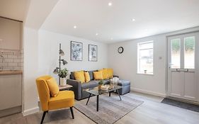 The White House By Select Sa
